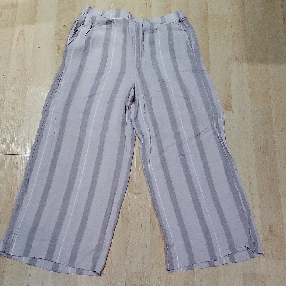 Striped Wide Leg Women's Pants in Light Gray and White